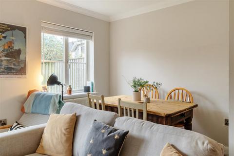 6 Fairfield, Ilminster, TA19 9PE