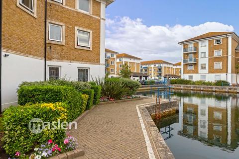 2 bedroom flat for sale, The Strand, Brighton Marina Village