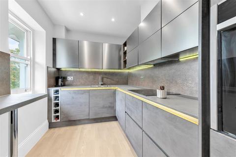 1 bedroom flat for sale, Hill House Mews, Bromley, BR2