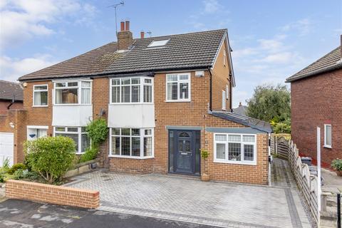 4 bedroom semi-detached house for sale, Kirkwood Crescent, Leeds