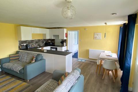 2 bedroom bungalow for sale, Kennacott Court, Widemouth Bay, Bude, Cornwall, EX23