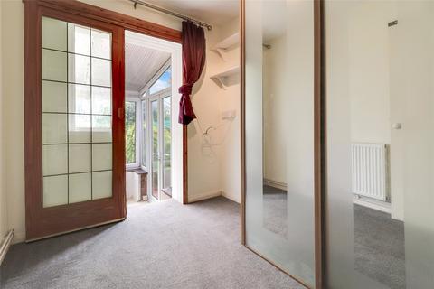 34 Howards Close, South Molton, EX36 4JT