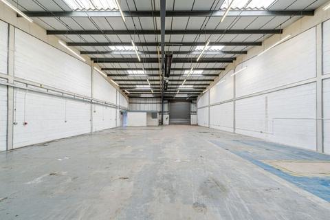 Industrial unit to rent, Multipark Hunting, Livingston EH54