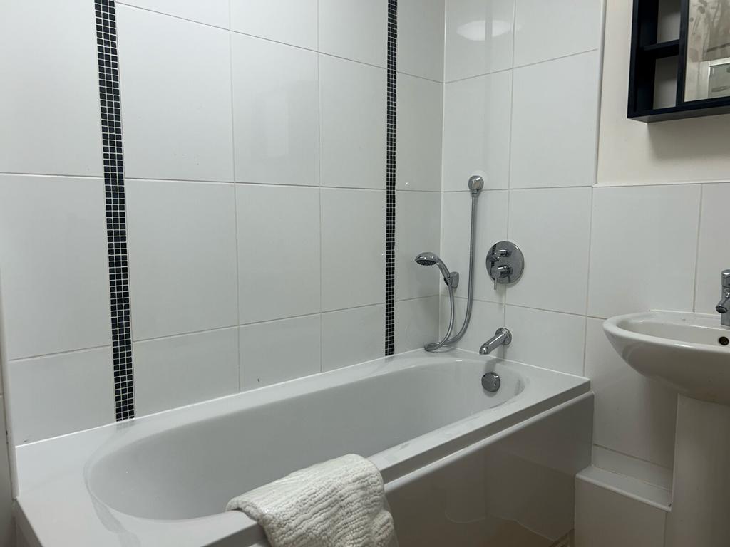 Kennet Street, Berkshire RG1 - View 6