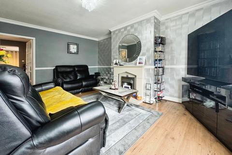 3 bedroom semi-detached house for sale, Windsor Walk, Sheffield S25