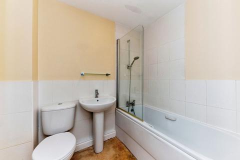 10 Osprey Drive, Great Coates, Grimsby, DN37 9HT