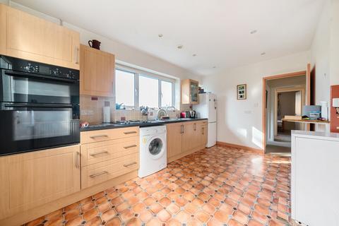 3 bedroom bungalow for sale, Linton Road, Cambridge CB21