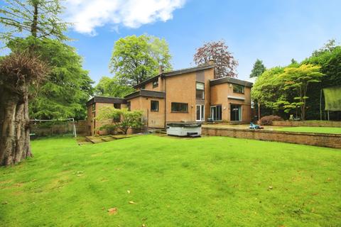 4 bedroom detached house to rent, Carrwood Road, Cheshire SK9