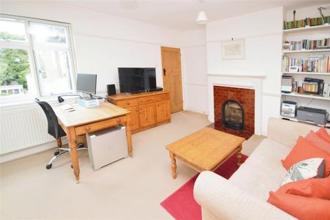 206 Powder Mill Lane, Twickenham, TW2 6EJ