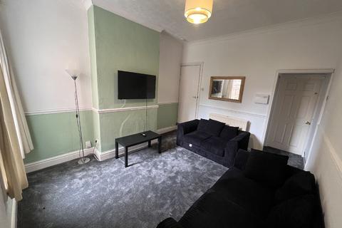 4 bedroom house share to rent, Birmingham B29