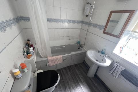 4 bedroom house share to rent, Birmingham B29