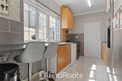 17 Almholme Lane, Arksey, Doncaster, DN5 0TL