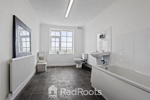 17 Almholme Lane, Arksey, Doncaster, DN5 0TL