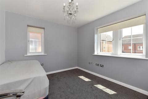 81 Britten Avenue, Basildon, SS14 3SR
