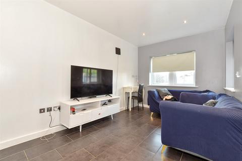 81 Britten Avenue, Basildon, SS14 3SR