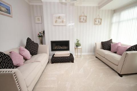 4 Plumpton Avenue, Bradford, BD2 1PE