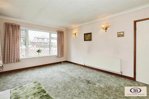 3 bedroom semi-detached bungalow for sale, Higherland, Newcastle