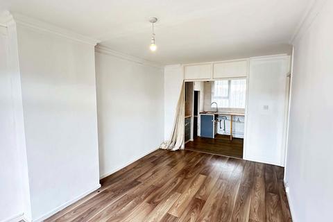 35c Erith Road, Belvedere, DA17 6HE