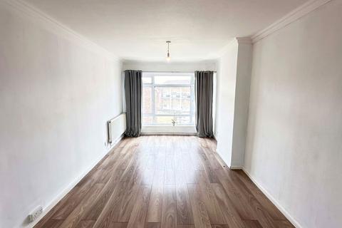 35c Erith Road, Belvedere, DA17 6HE