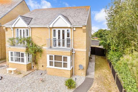 4 bedroom semi-detached house for sale, Nelson Mews, Littlestone, New Romney, Kent