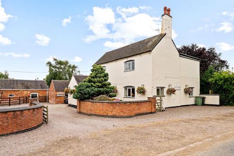 4 bedroom farm house for sale, Derby DE74