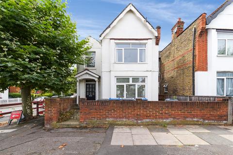 18a Lower Downs Road, London, SW20 8QF