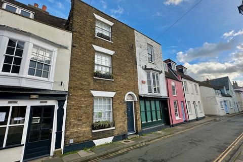 4 bedroom terraced house for sale, Middle Street, Deal, Kent, CT14