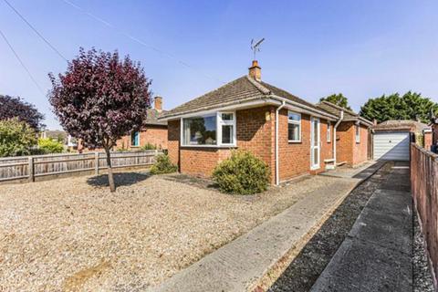 2 bedroom detached bungalow for sale, Dashwood Avenue, Yarnton, OX5