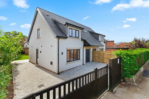 2 bedroom semi-detached house for sale, Lark Lane, Ripon, North Yorkshire, HG4