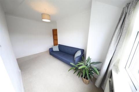 49 Burniston Road, Hull, HU5 4JX