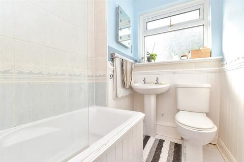 7 The Maisonettes, Sutton, SM1 2LQ