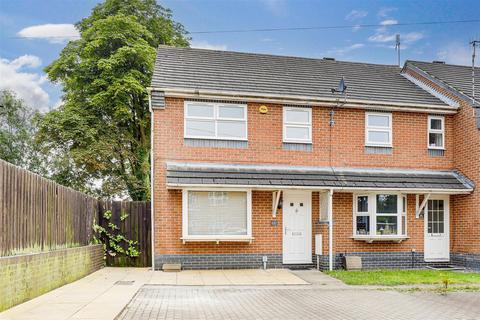 3 bedroom townhouse for sale, Gedling Grove, Arnold NG5