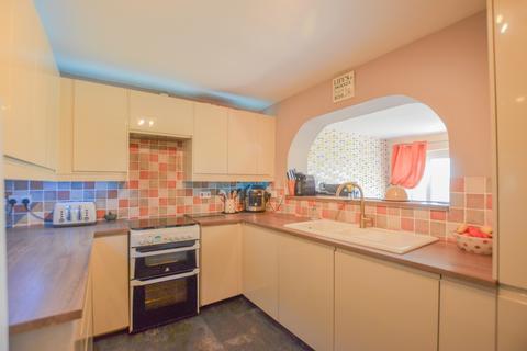 30 Celia Heights, Bodmin, PL31 1EH