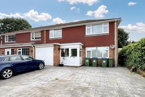 4 bedroom semi-detached house for sale, Bramber Avenue North, Peacehaven, BN10 8DJ