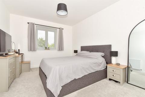 3 bedroom end of terrace house for sale, Blackthorn Road, Broadstairs, Kent