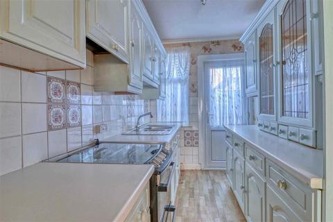 8 Croft Road, Clacton-on-sea, CO15 3EE