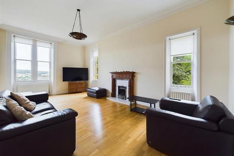 2 bedroom flat for sale, Otterburn Gardens, Gateshead NE9