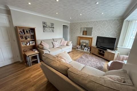 4 bedroom detached house for sale, The Beehives, Swadlincote DE11