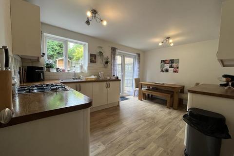 4 bedroom detached house for sale, The Beehives, Swadlincote DE11