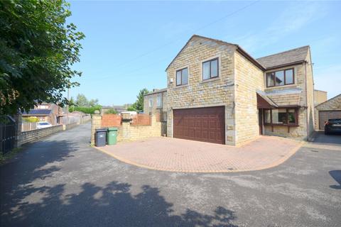 4 bedroom detached house for sale, Leeds Road, Mirfield, West Yorkshire, WF14