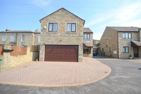 4 bedroom detached house for sale, Leeds Road, Mirfield, West Yorkshire, WF14