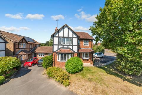 4 bedroom detached house for sale, Mill Road, Sevenoaks, Dunton Green, TN13