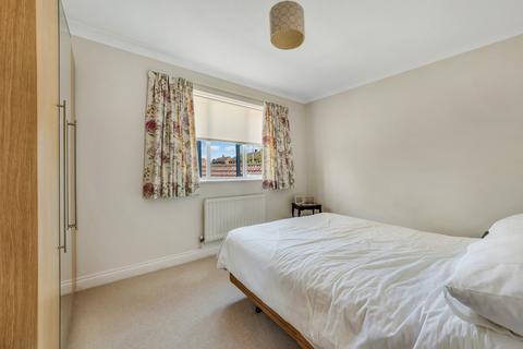 33 Mill Road, Dunton Green, Sevenoaks, TN13 2UZ