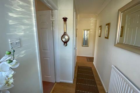 88 Brookfield, Neath, SA10 7EL