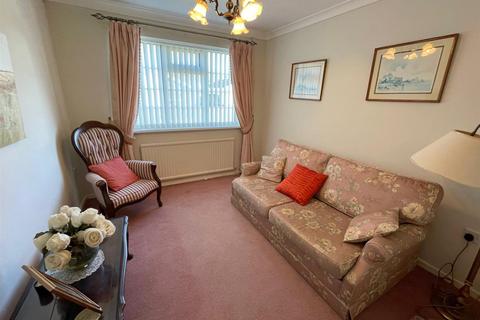 88 Brookfield, Neath, SA10 7EL