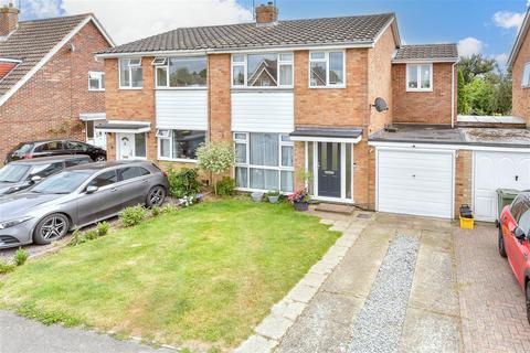 4 bedroom semi-detached house for sale, Corner Farm Road, Staplehurst, Kent