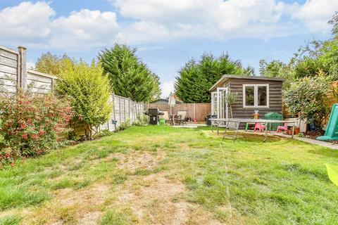 4 bedroom semi-detached house for sale, Corner Farm Road, Staplehurst, Kent