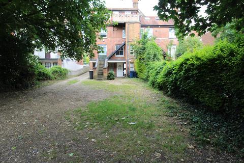 1 bedroom flat for sale, West Wycombe Road, High Wycombe HP12