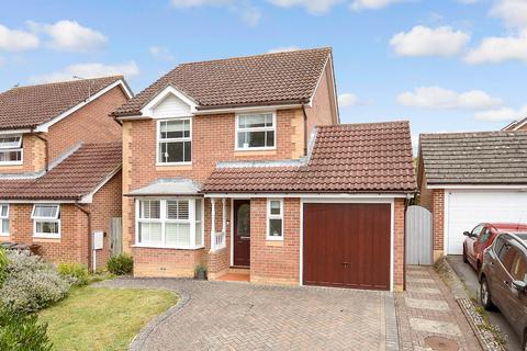 3 bedroom detached house for sale, New Barn Lane, Uckfield, East Sussex