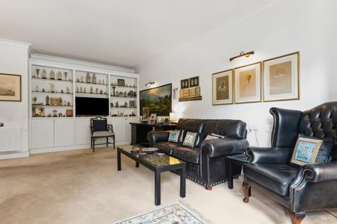 2 bedroom flat for sale, Milmans Street, London, SW10